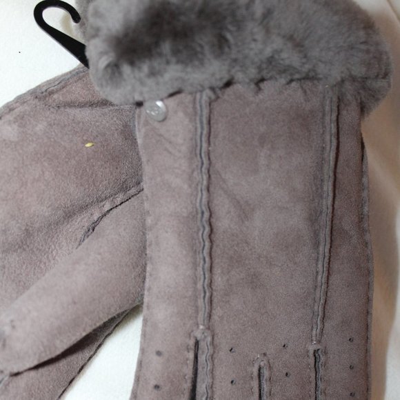 UGG WOMEN'S NWT SUEDE SHEARLING GLOVES GRAY L - Picture 2 of 4